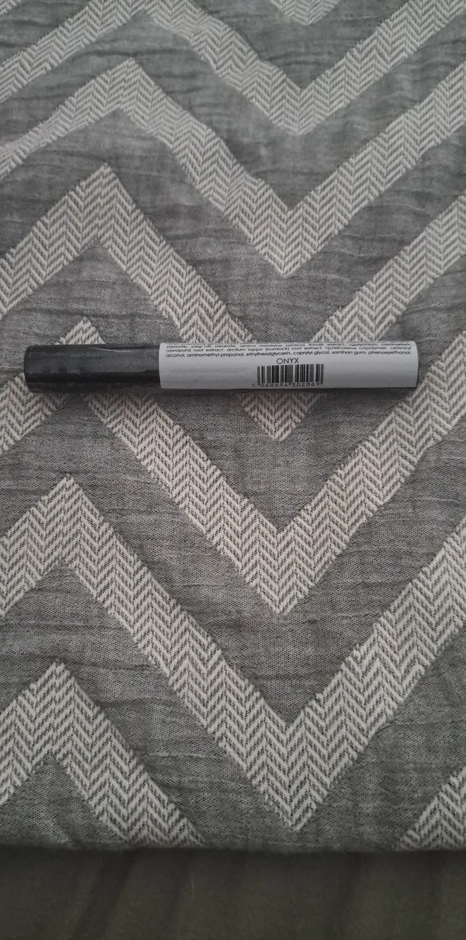 Seraphine Botanicals Big Flutter Waterproof Lifting Mascara In Onyx